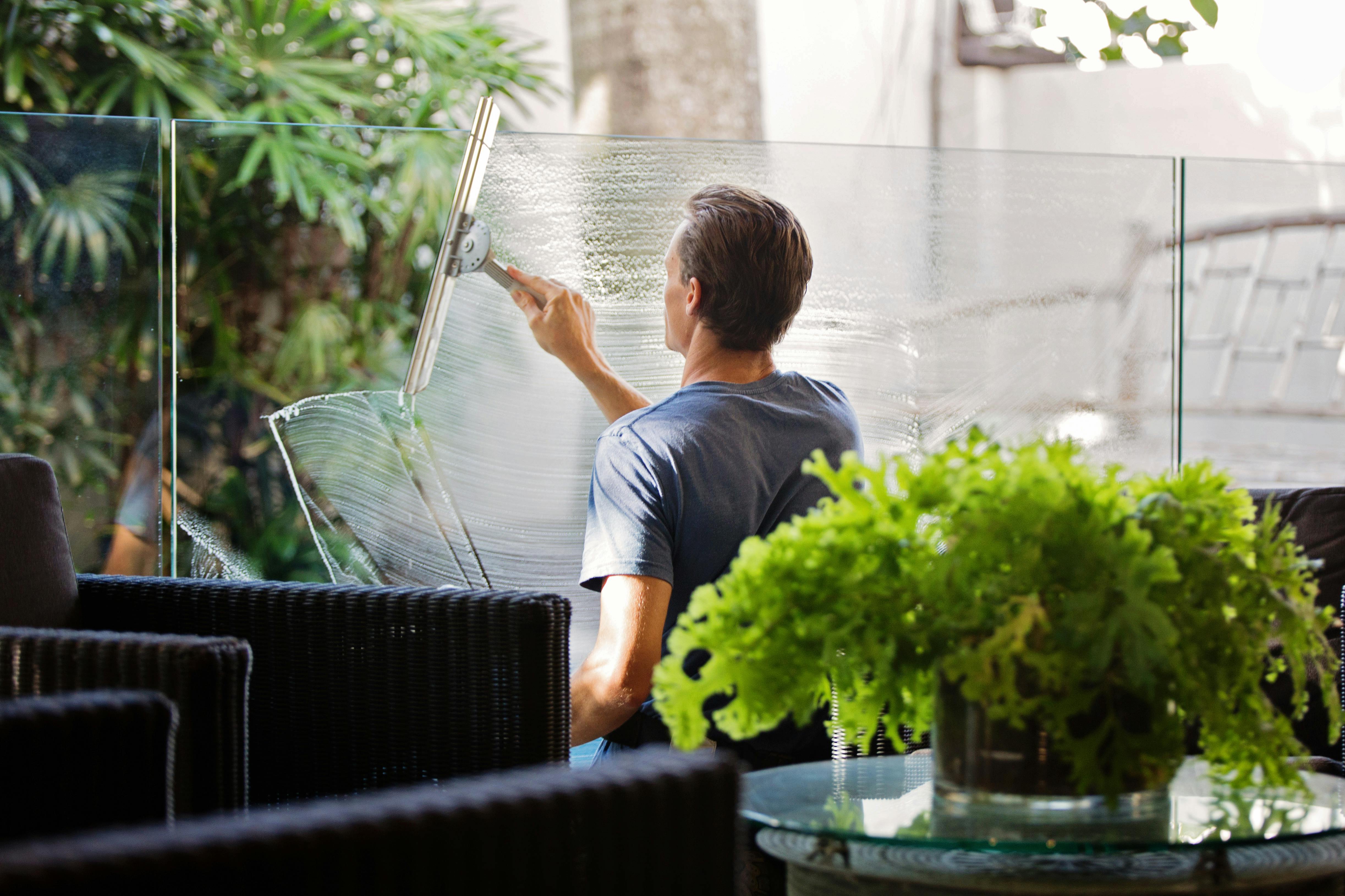 Professional Cleaning in Dubai